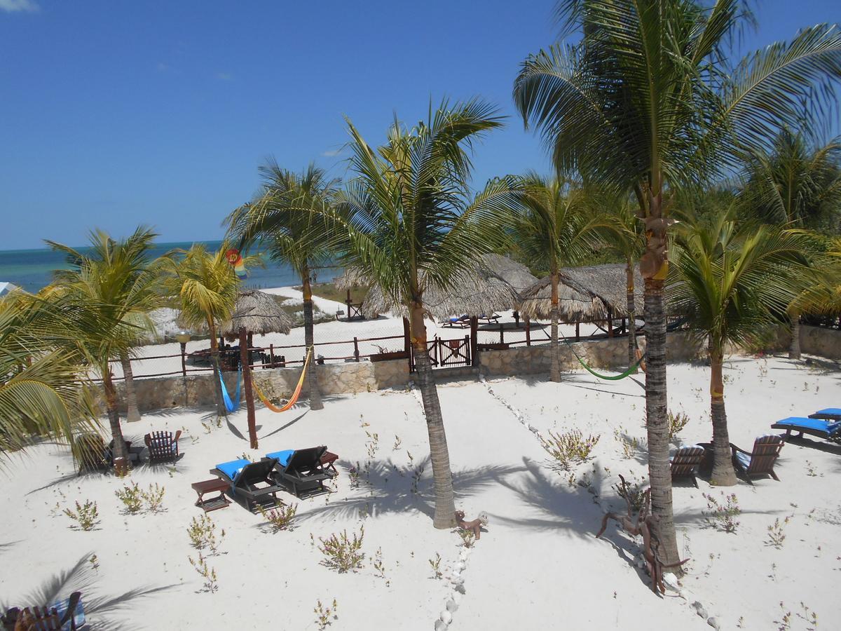 Beach Guesthouse Holbox Apartments & Suites Εξωτερικό φωτογραφία